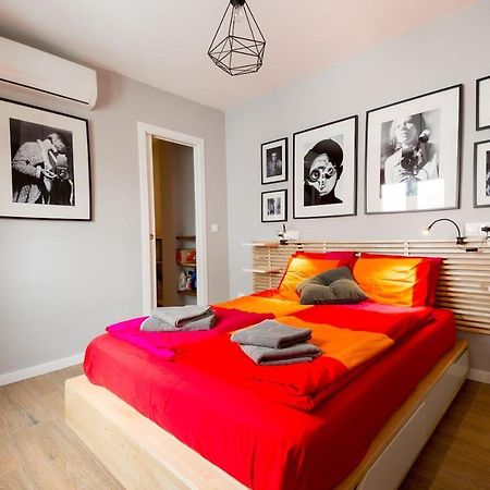 Armas 44 - Apartamento De 2 Dormitorios, Moderno Y Centrico, Sin Ascensor Y Con Posibilidad De Garaje Zaragoza Luaran gambar